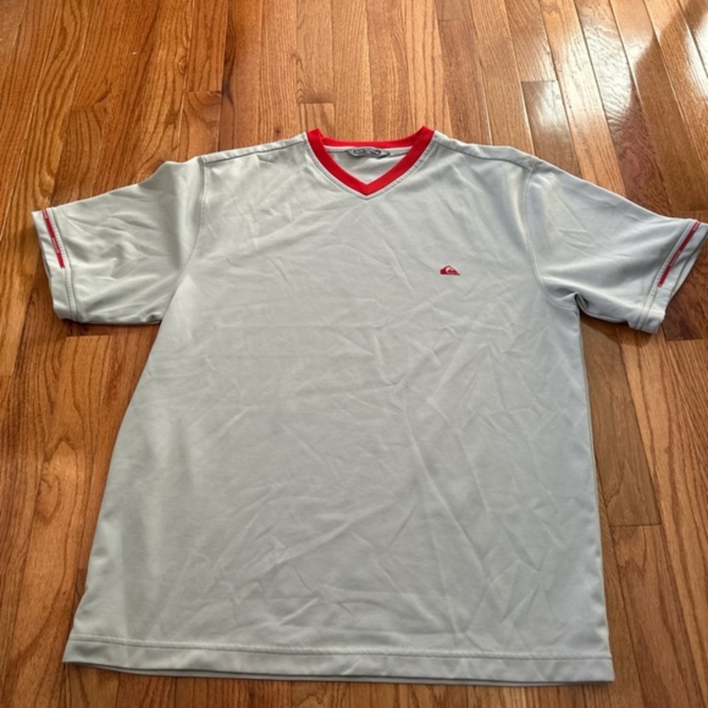 Quiksilver Gray and Red Men's Shirt Size Large